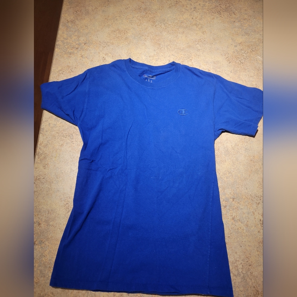 Men's Champion Tshirt size Small